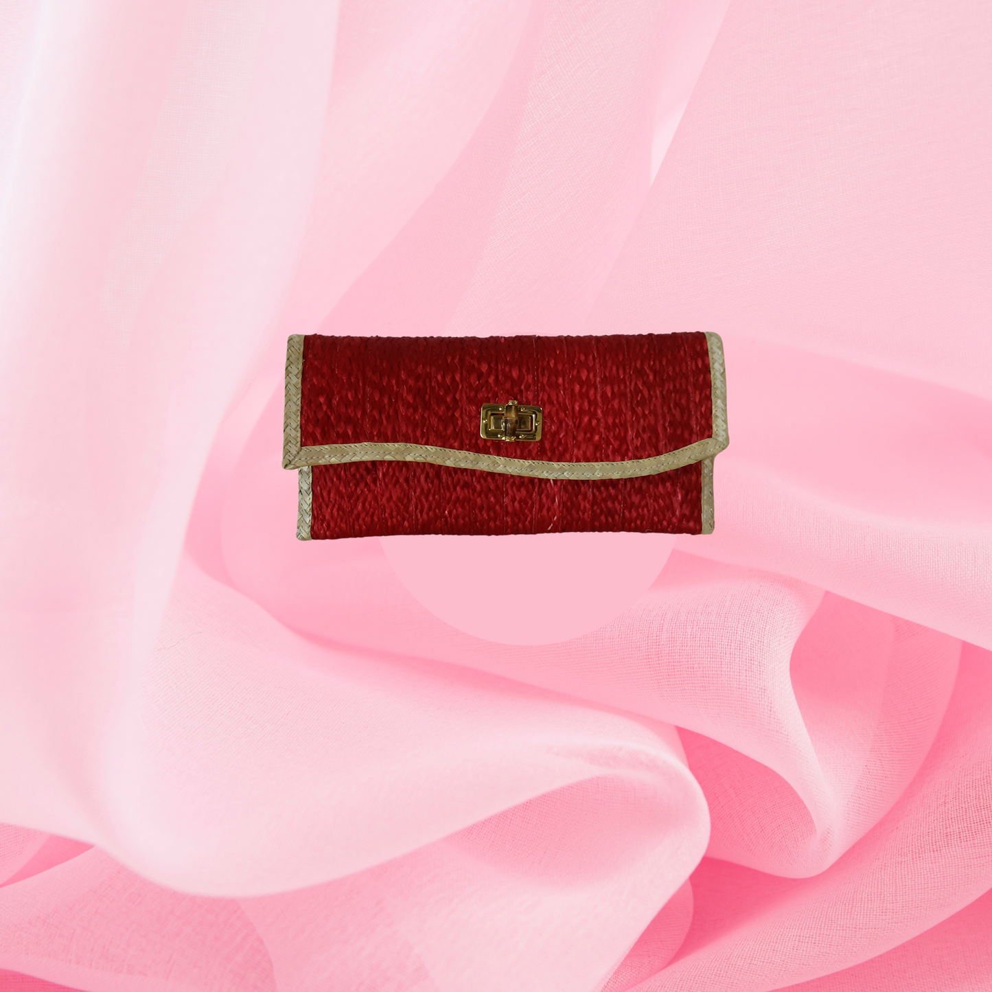 Red clutch